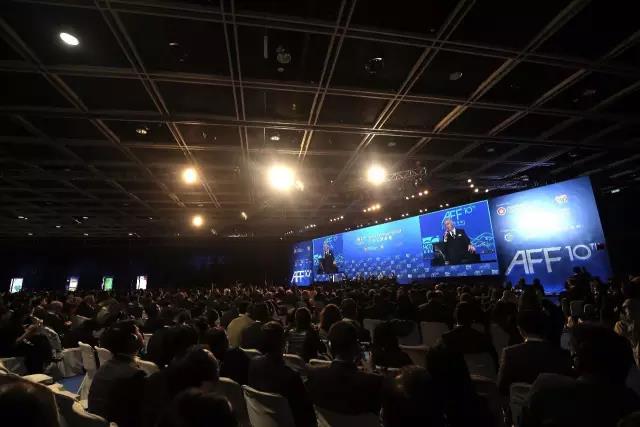 卢小周率团出席第十届亚洲金融论坛(图2) 卢小周率团出席第十届亚洲金融论坛(图2)